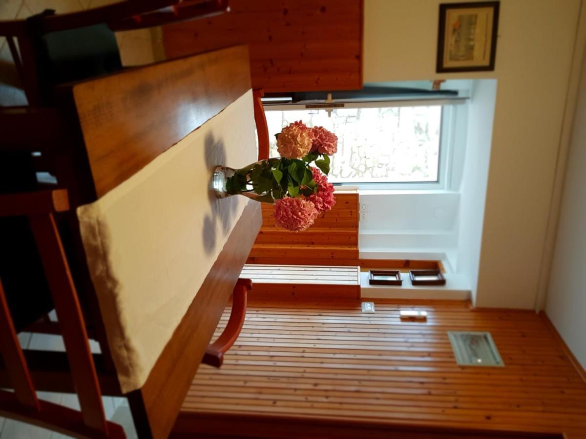 Cres View Apartments Екстериор снимка