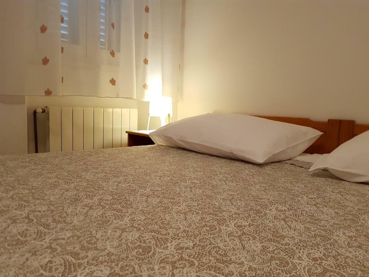 Cres View Apartments Екстериор снимка