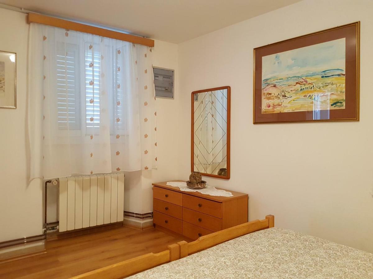 Cres View Apartments Екстериор снимка