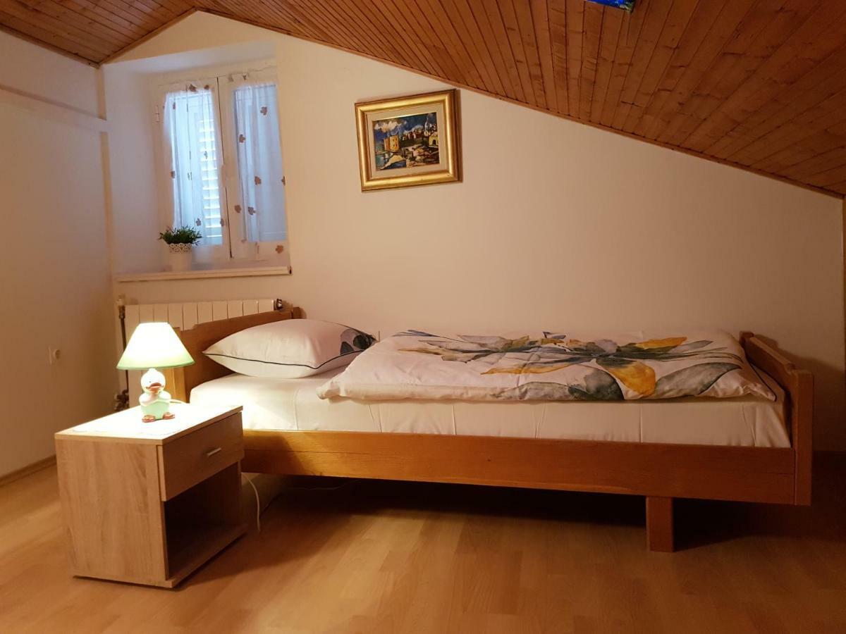 Cres View Apartments Екстериор снимка