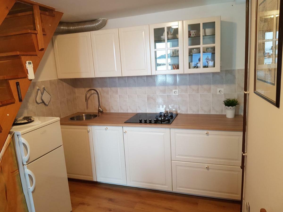 Cres View Apartments Екстериор снимка