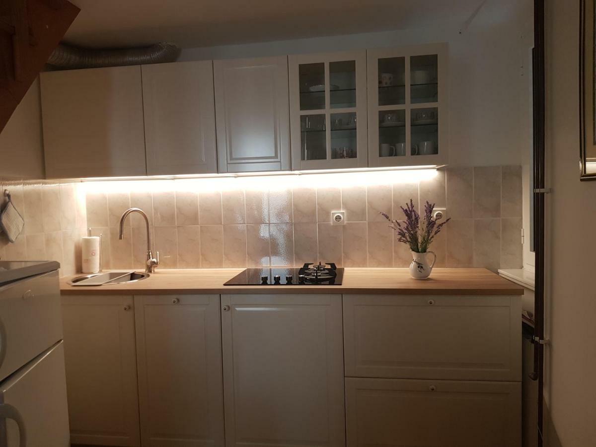 Cres View Apartments Екстериор снимка